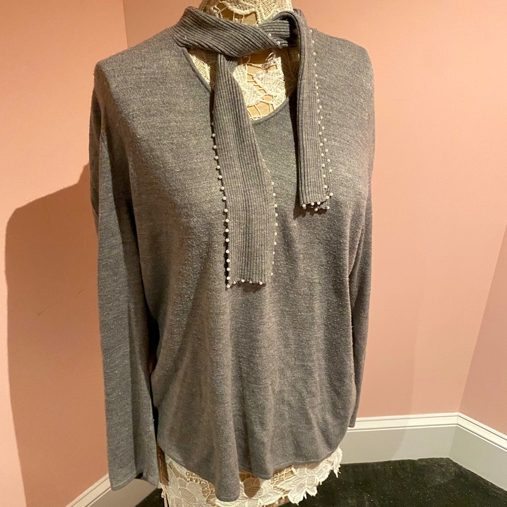 Gorgeous Mercer St. sweater